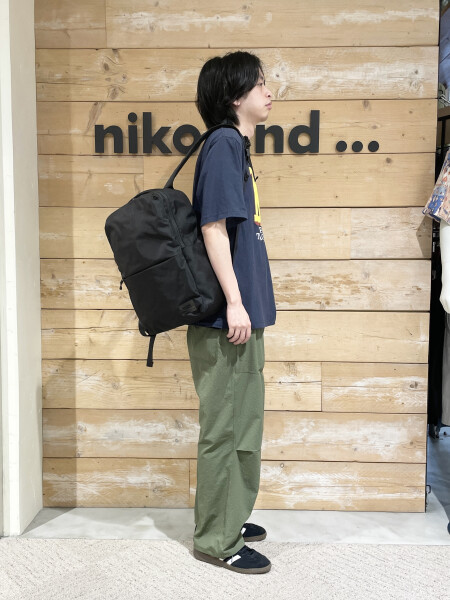 カレッジロゴ✖️カーキ🇺🇸