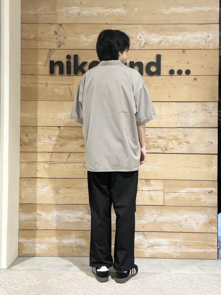 王道きれいめシャツスタイル