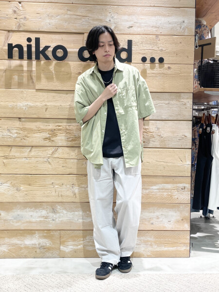爽やかシャツコーデ
