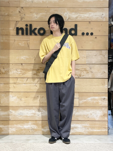 夏のイエローコーデ